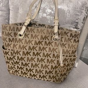 Michael Kors tote bag